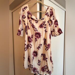 OLD NAVY - off the shoulder dress